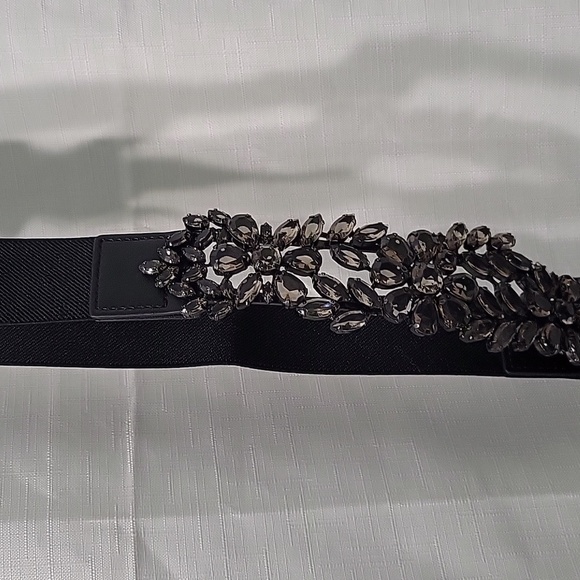 BCBGMaxAzria Black Beaded Women's Belt - Picture 4 of 6
